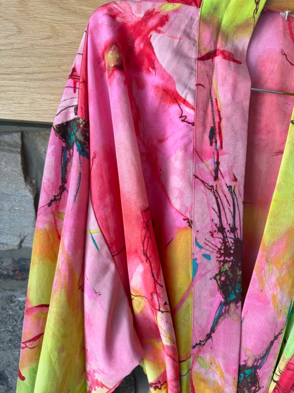 Natori Vibrant Radiance Satin Robe Marble Print Kimono Robe size L - Picture 6 of 7